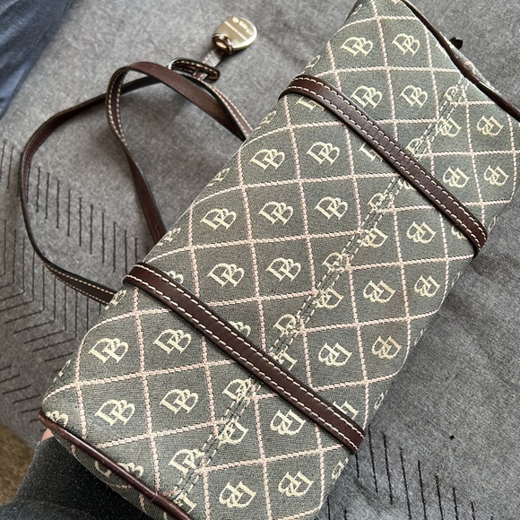 Dooney & Bourke purse - Picture 7 of 8